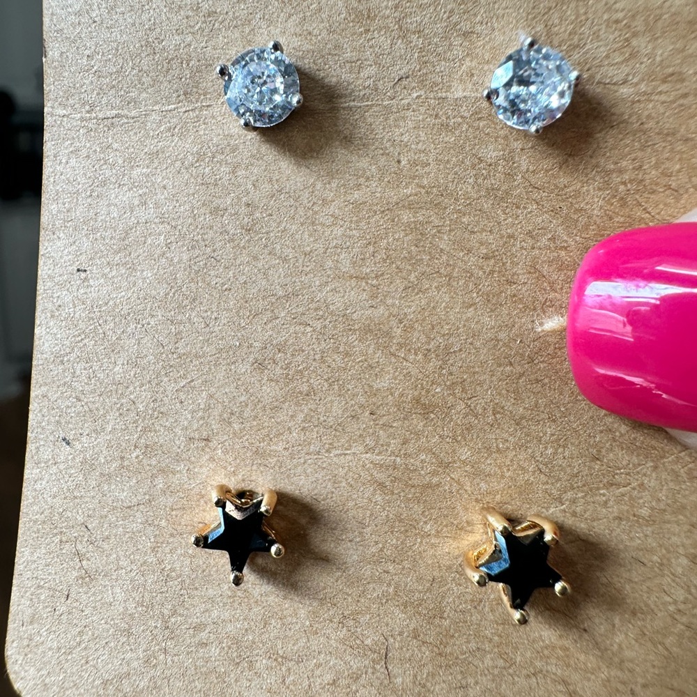 2 pair of 18k gold plated earrings